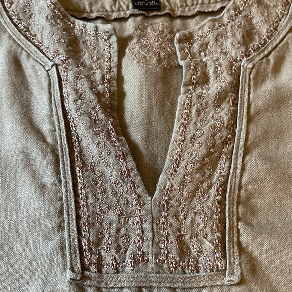 Style & Co. Tops - Ladies size 10 embroidered brown tunic, 100%linen. Gorgeous